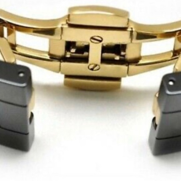 Michael Kors MK5270 Runway Women's Watch Black Ceramic Chronograph Crystal EUC - Picture 7 of 7